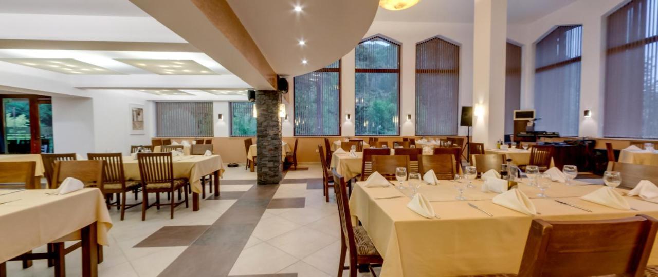 Balkan Hotel Chiflik Exterior foto